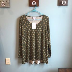 LuLaRoe Lynnae Top